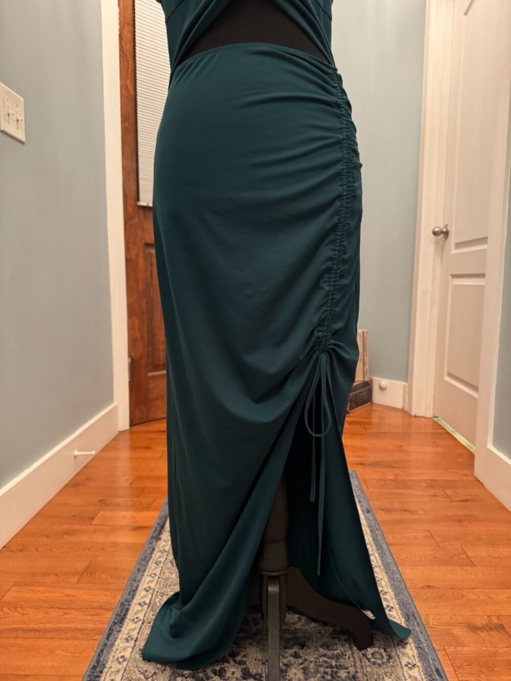 Halara Cut Out Ruched Drawstring Bodycon Maxi Dress Green Size M - Picture 5 of 13